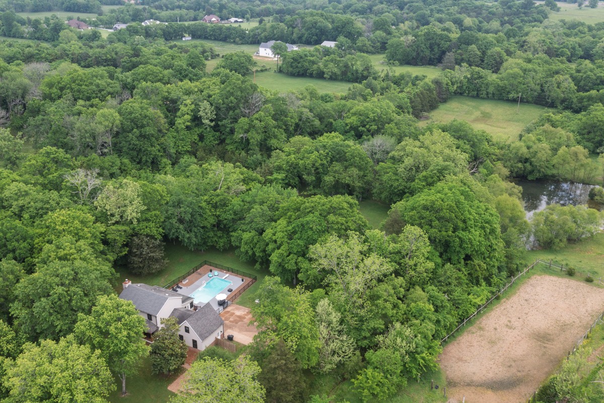 1610 Anderson Road Hendersonville, TN 37075 - Photo 9 of 58