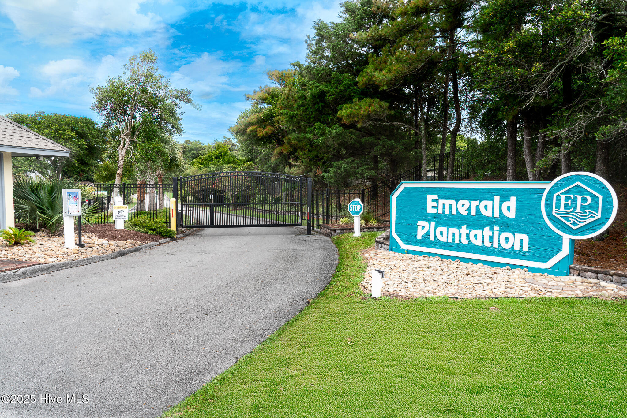 8722 Emerald Plantation Road Emerald Isle, NC 28594 - Photo 87 of 94 EP Amenities-1