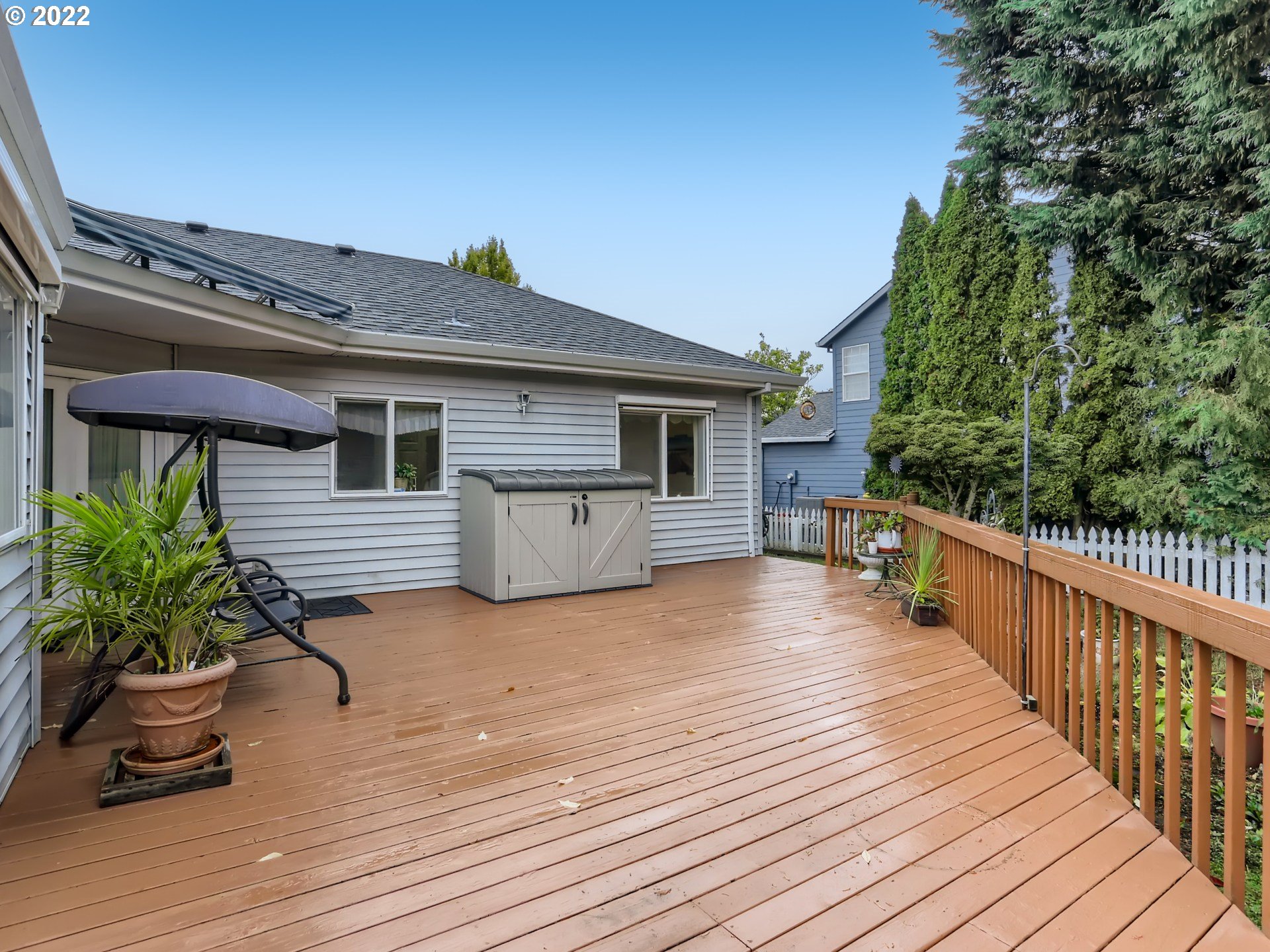 11370 Southwest Clifford Street Beaverton, OR 97008 - Photo 27 of 29 a view of a house with pool and wooden floor
