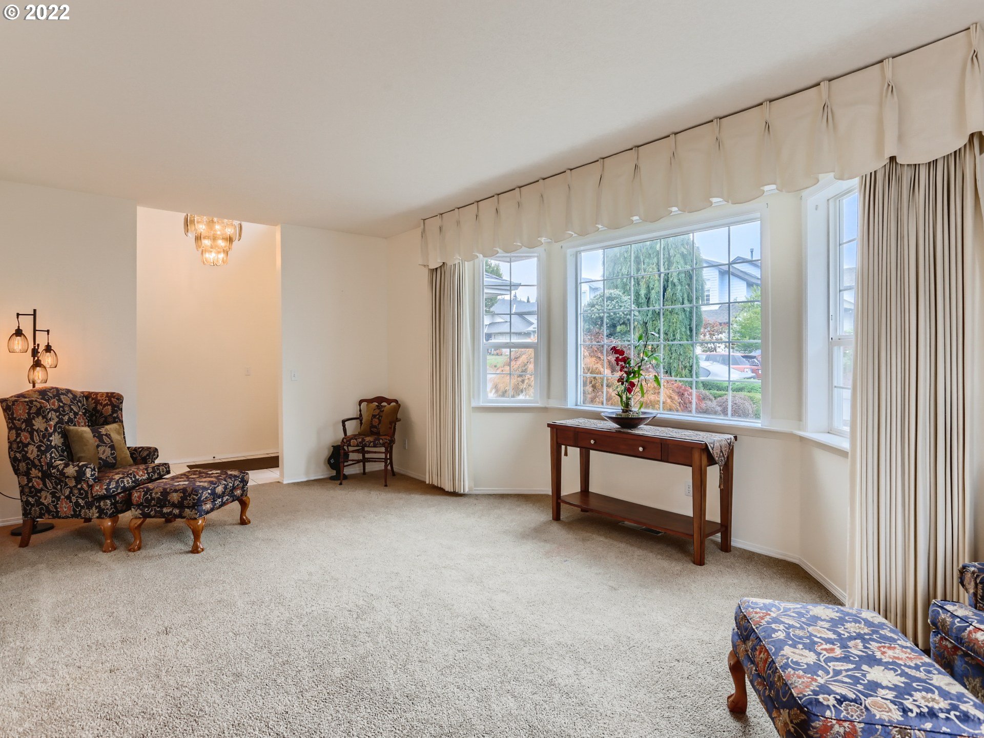 11370 Southwest Clifford Street Beaverton, OR 97008 - Photo 6 of 29 a bedroom with furniture and a window