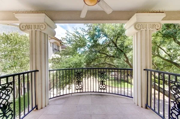 $5,300 | 122 Vieux Carre Drive, Houston, TX 77009