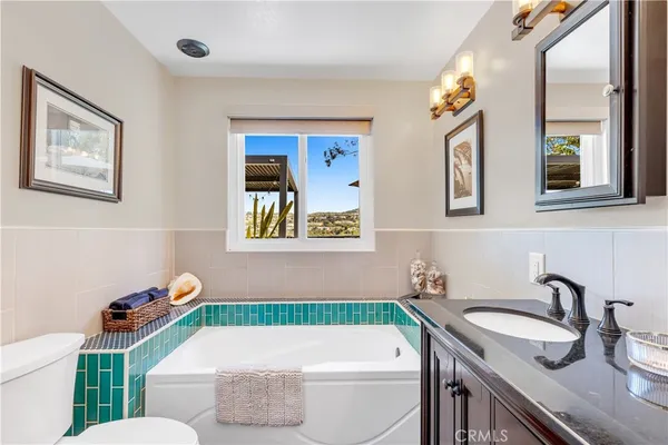 $1,899,000 | 802 Avenida Presidio, San Clemente, CA 92672