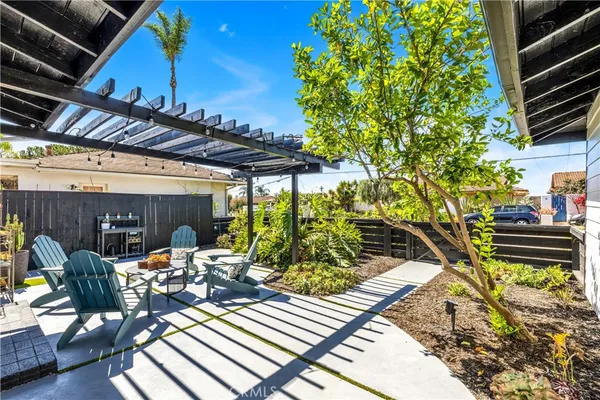 $1,899,000 | 802 Avenida Presidio, San Clemente, CA 92672