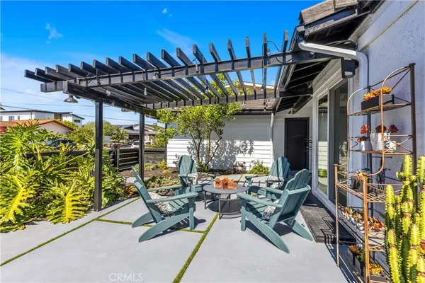 $1,899,000 | 802 Avenida Presidio, San Clemente, CA 92672