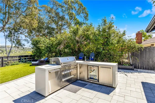 $1,899,000 | 802 Avenida Presidio, San Clemente, CA 92672
