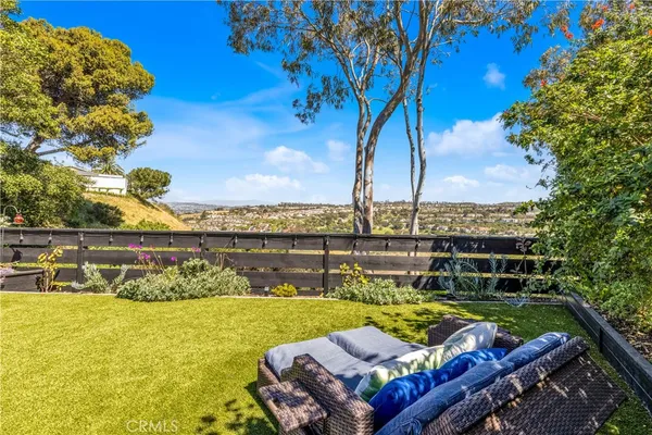 $1,899,000 | 802 Avenida Presidio, San Clemente, CA 92672