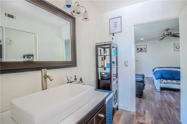 $470,000 | 1903 Temple Avenue, Unit 228, Signal Hill, CA 90755