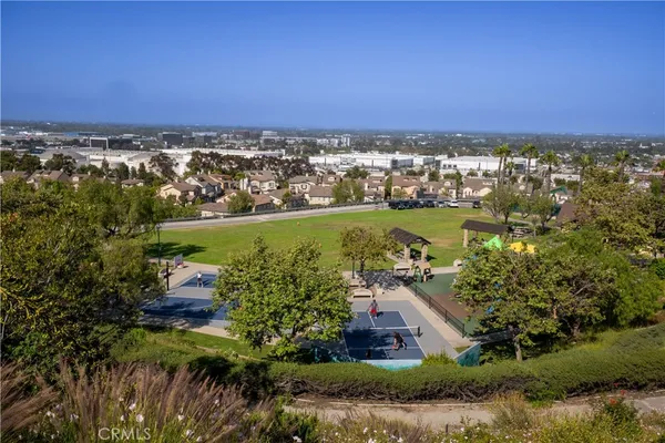 $470,000 | 1903 Temple Avenue, Unit 228, Signal Hill, CA 90755