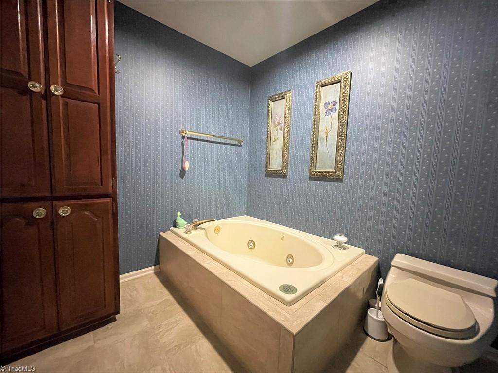 601 Williams Road Madison, NC 27025 - Photo 34 of 49 Gallery Image 34