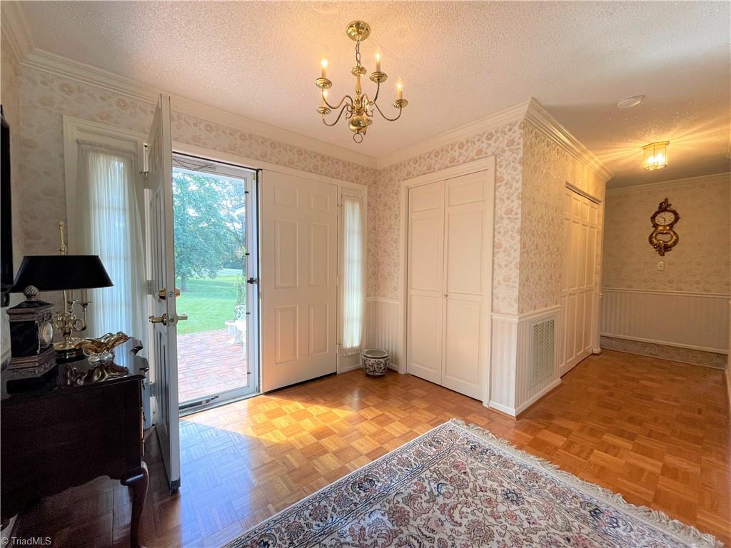 601 Williams Road Madison, NC 27025 - Photo 5 of 49 Gallery Image 5