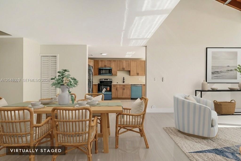 11621 Southwest 90th Street Miami, FL 33176 - Photo 7 of 35