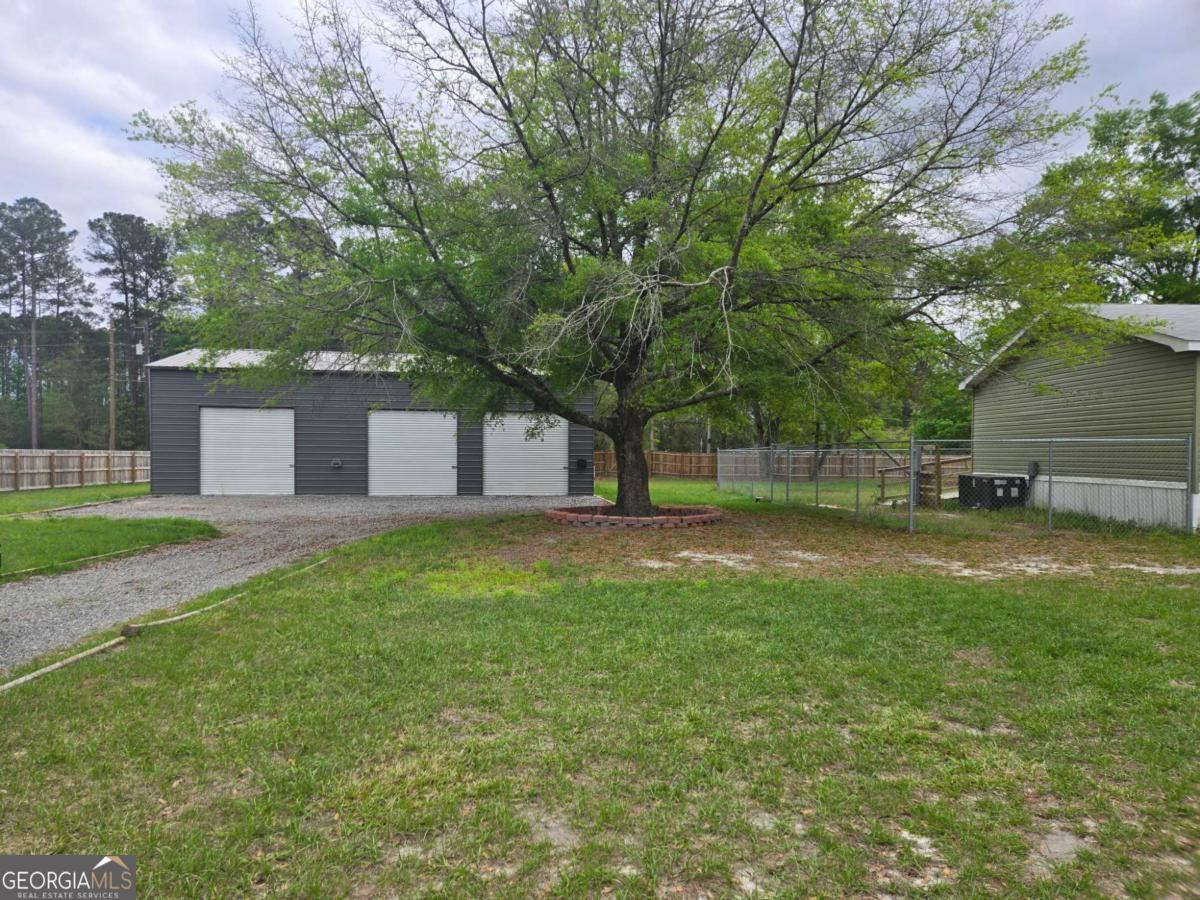 688 Linden Bluff Road Jesup, GA 31545 - Photo 21 of 28