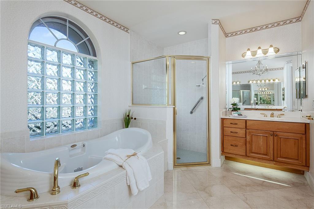 447 Terracina Way Naples, FL 34119 - Photo 23 of 31 Gallery Image 23
