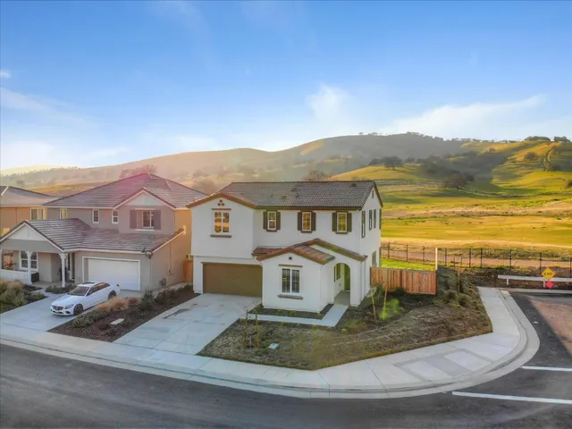 $484,000 | 21051 Pinot Noir Drive, Patterson, CA 95363