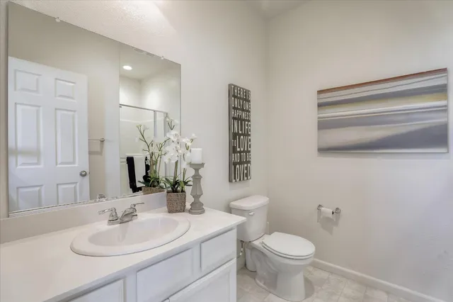 $484,000 | 21051 Pinot Noir Drive, Patterson, CA 95363