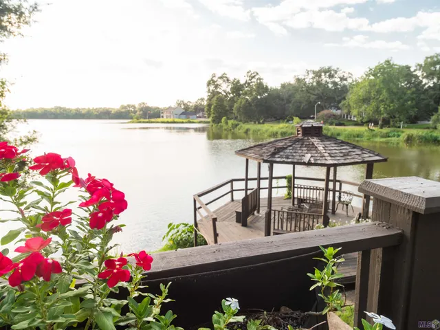 $3,950 | 1505 Stanford Avenue, Unit 1505, Baton Rouge, LA 70808