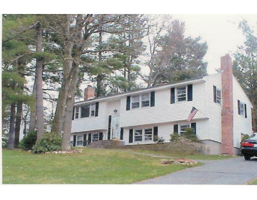 6 Rockpoint Road Southborough, MA 01772 - Photo 1 of 1 Gallery Image 1