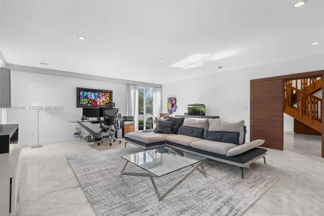 $4,490,000 | 1251 Kane Concourse, Bay Harbor Islands, FL 33154