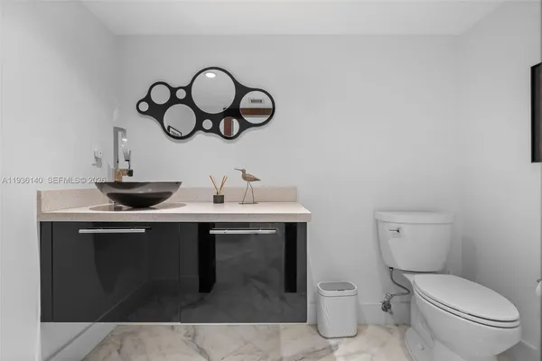 $4,490,000 | 1251 Kane Concourse, Bay Harbor Islands, FL 33154