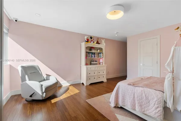 $4,490,000 | 1251 Kane Concourse, Bay Harbor Islands, FL 33154