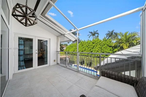 $4,490,000 | 1251 Kane Concourse, Bay Harbor Islands, FL 33154