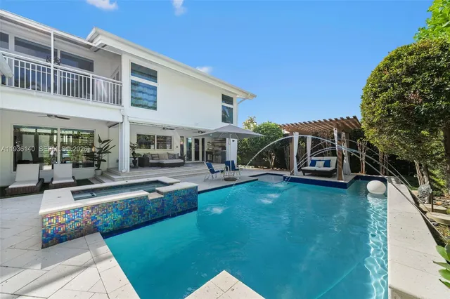 $4,490,000 | 1251 Kane Concourse, Bay Harbor Islands, FL 33154