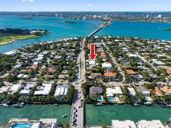 $4,490,000 | 1251 Kane Concourse, Bay Harbor Islands, FL 33154