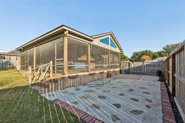 $340,000 | 7112 Pleasure Lake Drive, Willis, TX 77318