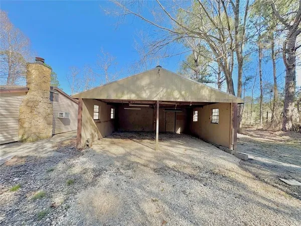 $1,500 | 76052 Crystal Drive, Covington, LA 70435