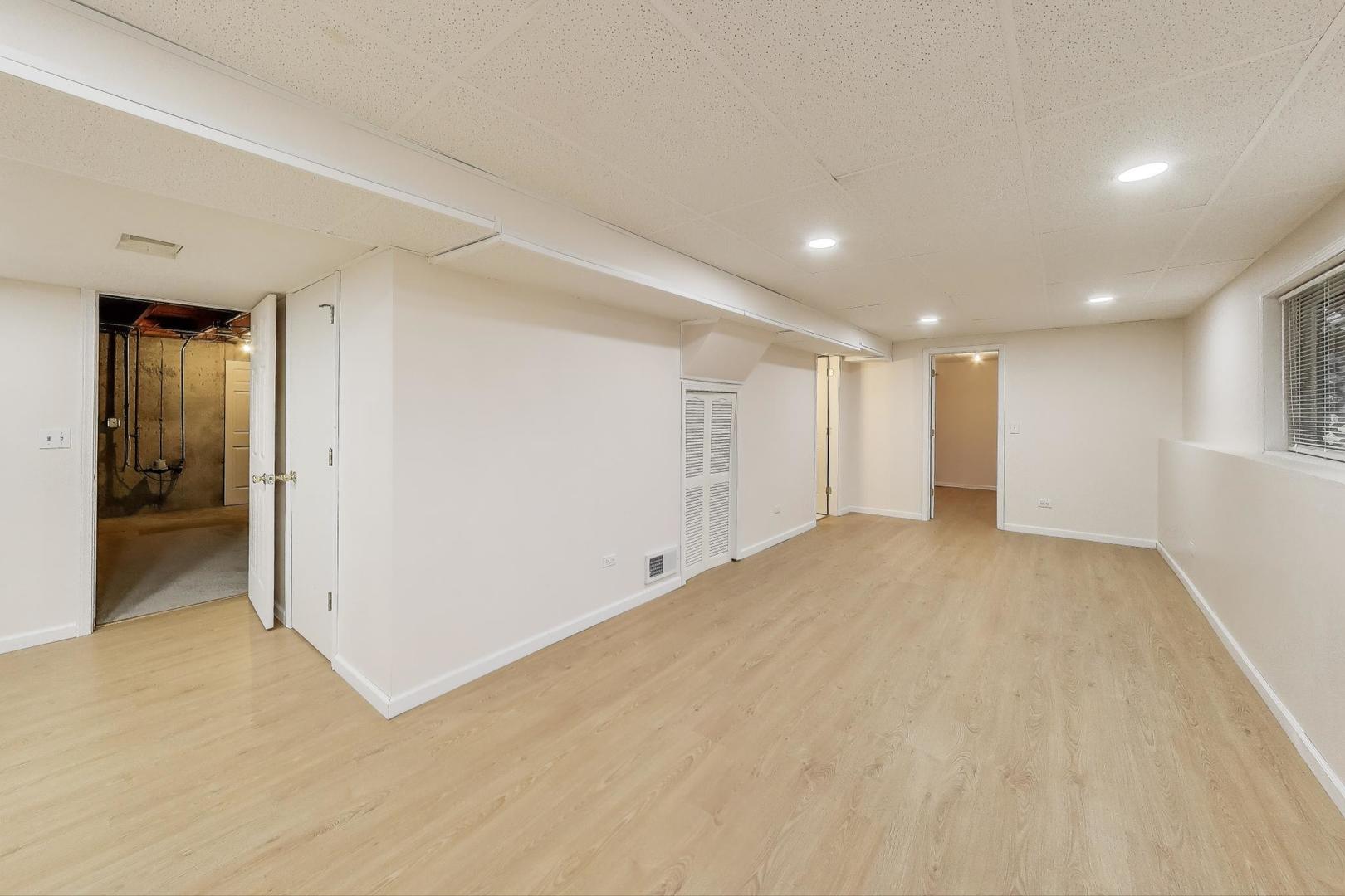 719 Sun Lake Road Lake Villa, IL 60046 - Photo 33 of 46