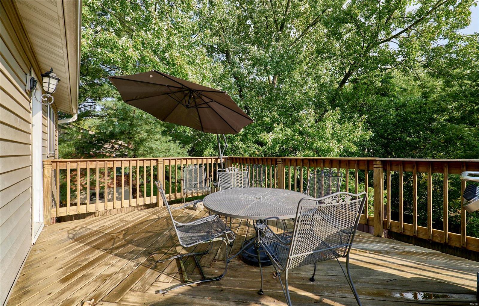 249 Treasure Cove Ballwin, MO 63021 - Photo 15 of 35