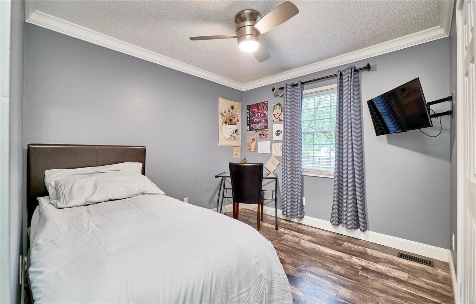 249 Treasure Cove Ballwin, MO 63021 - Photo 18 of 35