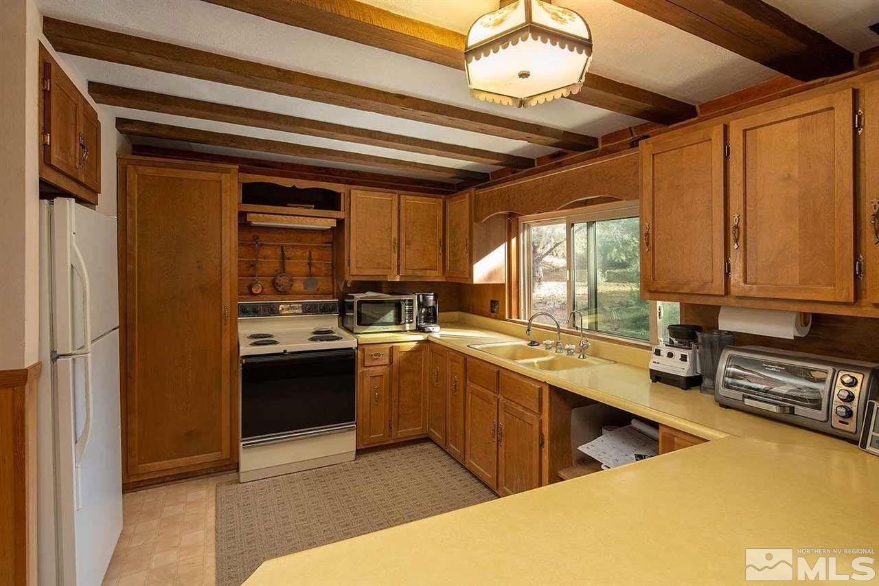 1730 Empire Road Reno, NV 89521 - Photo 11 of 24 Photo 11