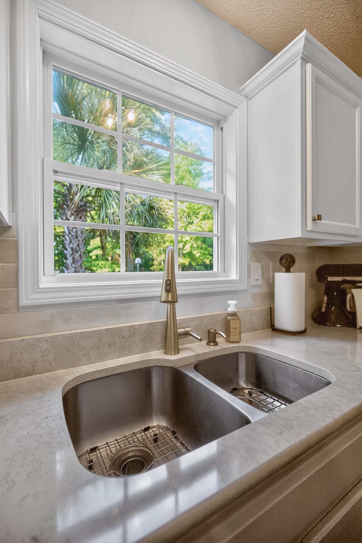 28 Santee Lakes Court Elloree, SC 29047 - Photo 25 of 68 sink view outside k