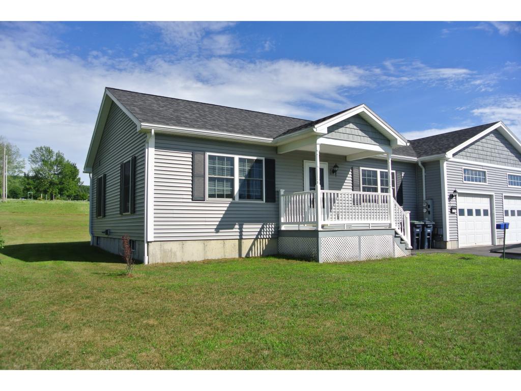 6 Dustin Drive, Unit 101 Milton, VT 05468 - Photo 4 of 25 Gallery Image 4