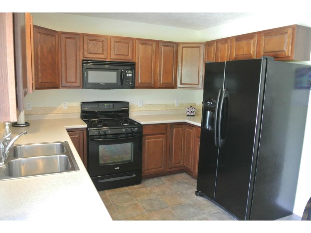 6 Dustin Drive, Unit 101 Milton, VT 05468 - Photo 8 of 25 Gallery Image 8