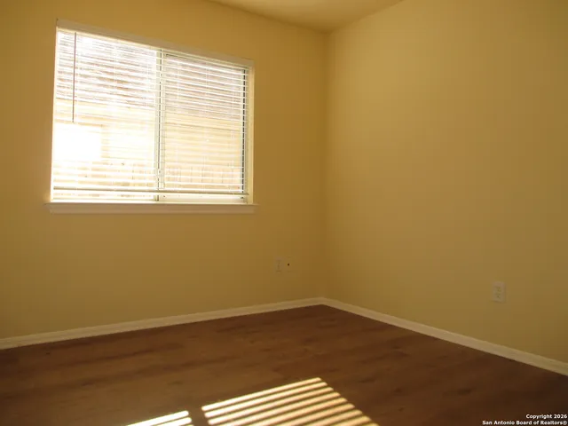 $1,950 | 20623 Gathering Oak, San Antonio, TX 78258