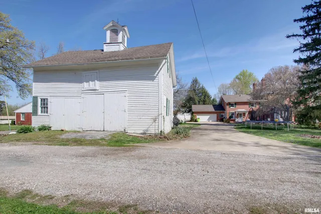 $280,000 | 401 South Corey Street, Griggsville, IL 62340