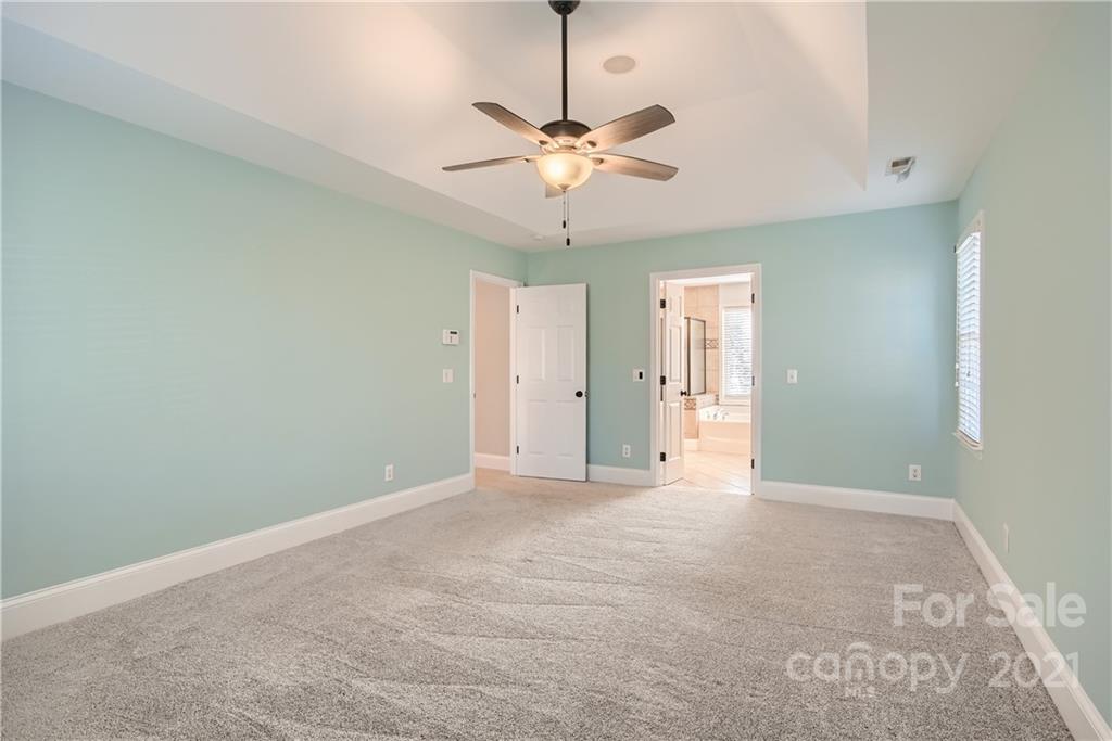 16109 Greenfarm Road Huntersville, NC 28078 - Photo 18 of 33 Gallery Image 18