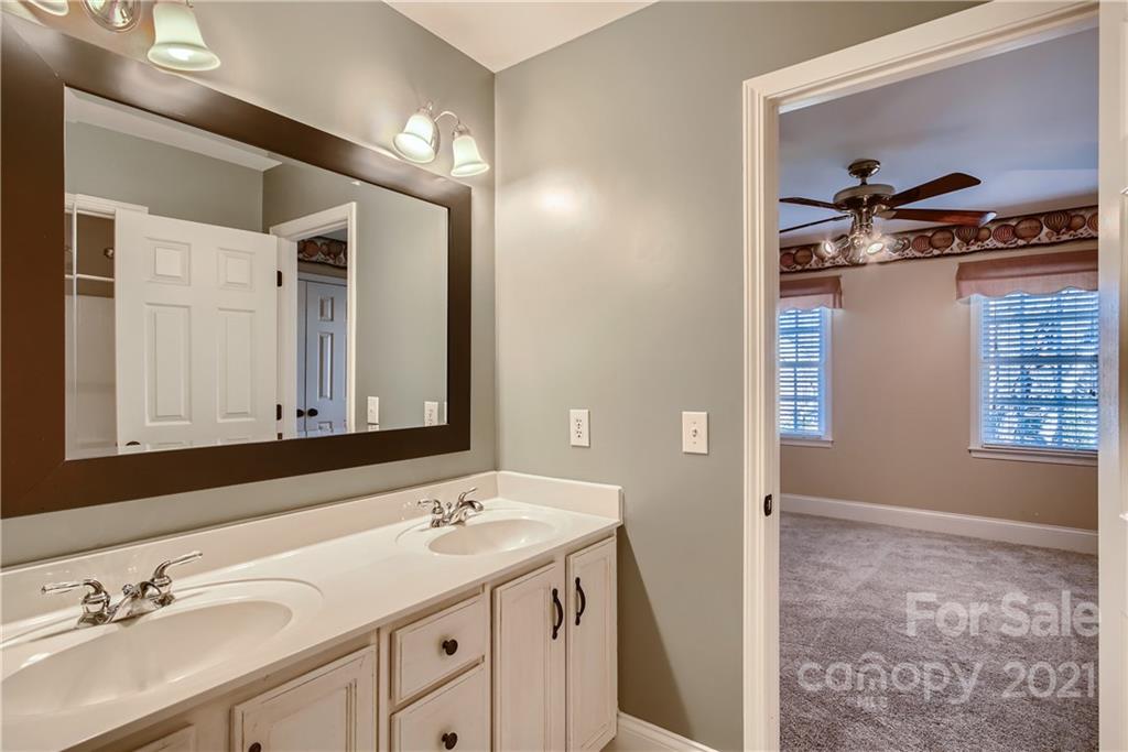 16109 Greenfarm Road Huntersville, NC 28078 - Photo 23 of 33 Gallery Image 23