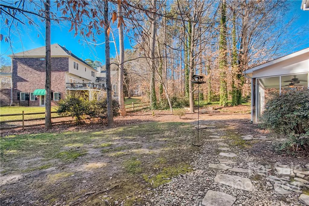 16109 Greenfarm Road Huntersville, NC 28078 - Photo 31 of 33 Gallery Image 31