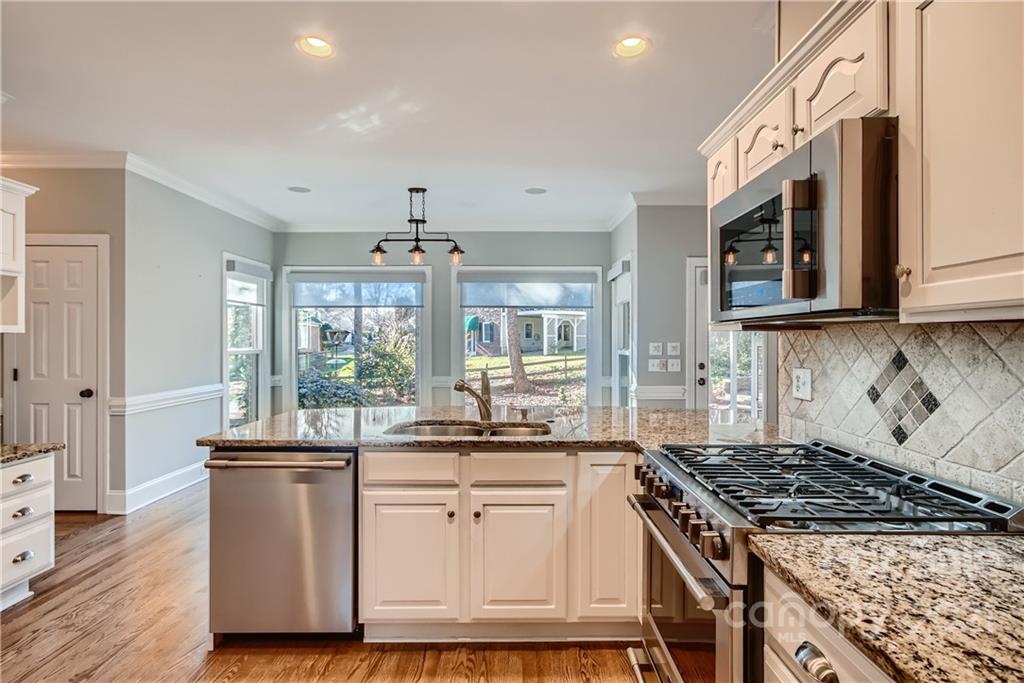 16109 Greenfarm Road Huntersville, NC 28078 - Photo 9 of 33 Gallery Image 9