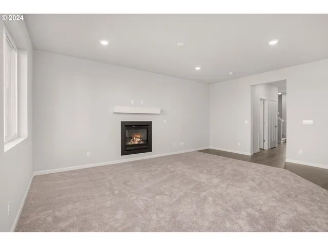 $499,900 | 1501 Southeast Logan Parkway, Albany, OR 97322