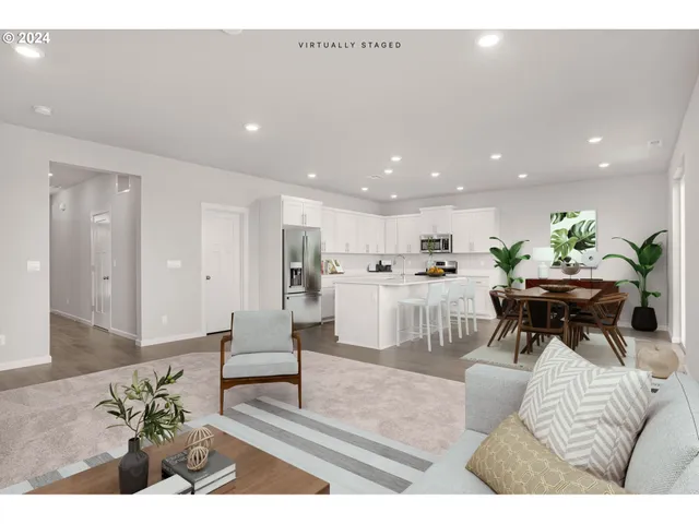 $499,900 | 1501 Southeast Logan Parkway, Albany, OR 97322