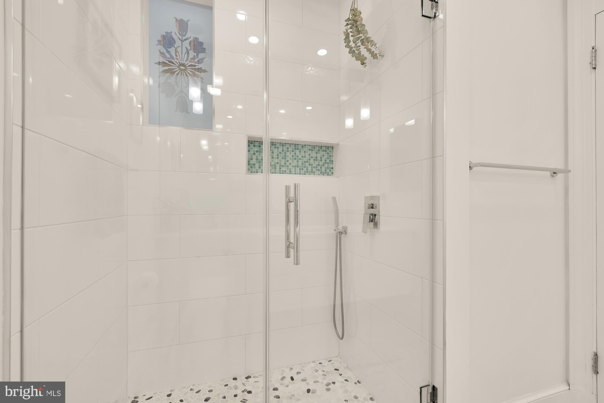 1736 V Street Northwest Washington, DC 20009 - Photo 23 of 40