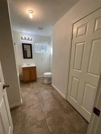 $1,775 | 2210 State Highway 31 West, Athens, TX 75751