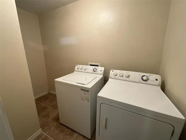 $1,775 | 2210 State Highway 31 West, Athens, TX 75751
