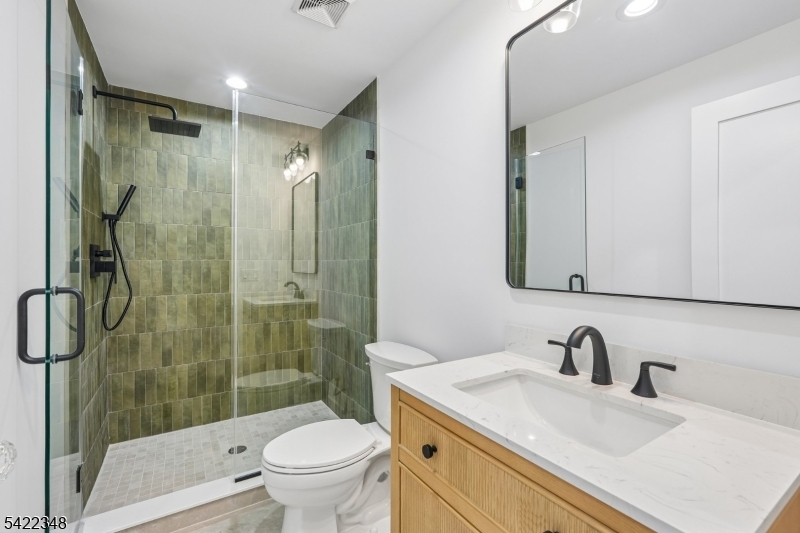 51 Herfort Road Wayne, NJ 07470 - Photo 39 of 48 Gallery Image 39