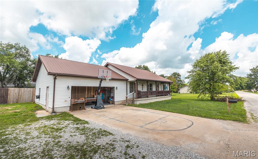 105 Sugar Maple Licking, MO 65542 - Photo 33 of 34