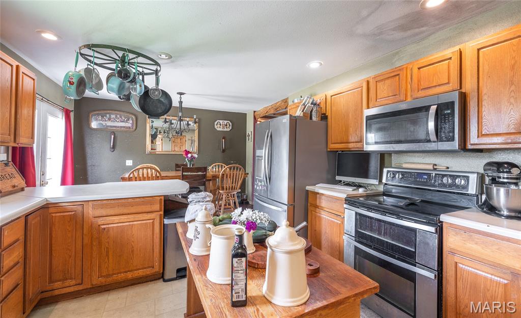 105 Sugar Maple Licking, MO 65542 - Photo 10 of 34